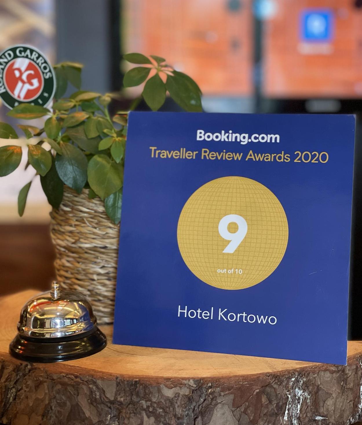 Hotel Restauracja Tenis Kortowo พอซนาน ภายนอก รูปภาพ